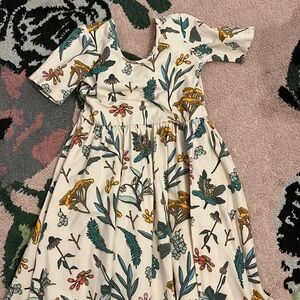 Alice and Ames Short Sleeve Dress